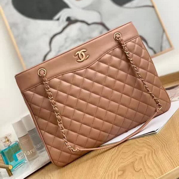 【原版皮】香奈儿/Chanel 购物袋，明星贵妇们的最佳新宠，小香棱格概念，皮链袋，双C标志，一眼钟情，采用进口小羊皮，柔软细腻，皮质独特，纹络更显高档质感，款号：57030