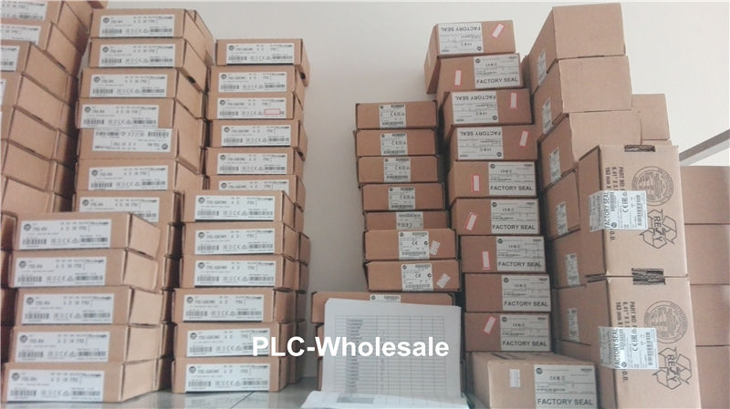 New sealed 5069-OF4K Allen BradleyCompact 5000 Analog Output Module