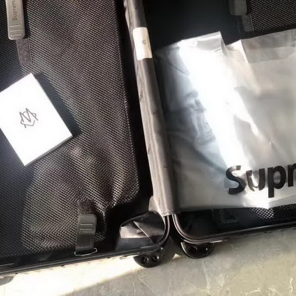 日默瓦/rimowa  x Supreme联名蜘蛛网，全铝箱体，二次氧化蜘蛛网，无极变速弹跳拉杆