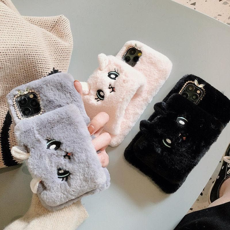 Furry Wrist Cat Embroidery Iphone Phone Case SP15211