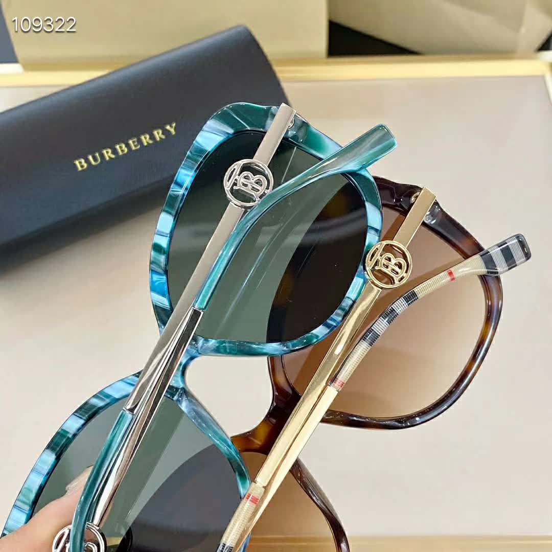 ☆「时尚达人首选」巴宝莉Burberry☆2020全网最新太阳眼镜流行趋势销量排行第一,让你做最耀眼最酷的时尚达人