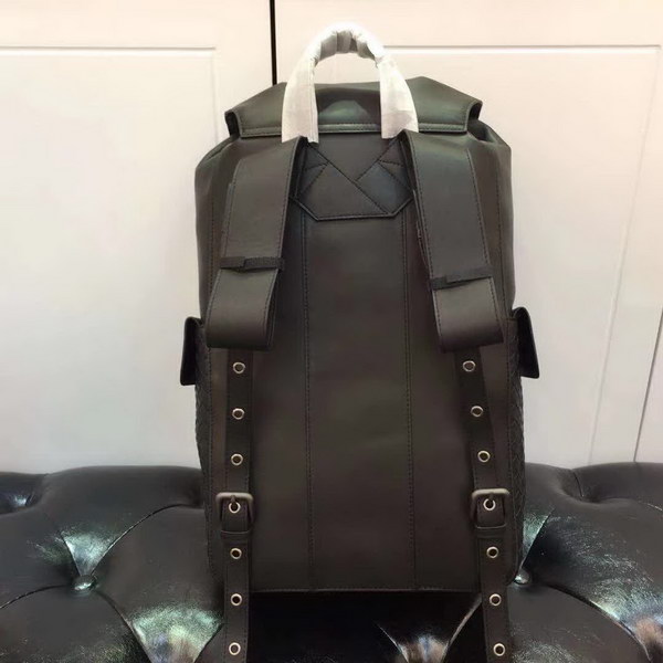 【原版皮】宝缇嘉/BV Sassolungo双肩包，结构坚固，融合全新Intrecciato Microdots工艺，呈现移动像素效果，饱含精致意味，造型质地轻盈，空间充裕，款号：80187608