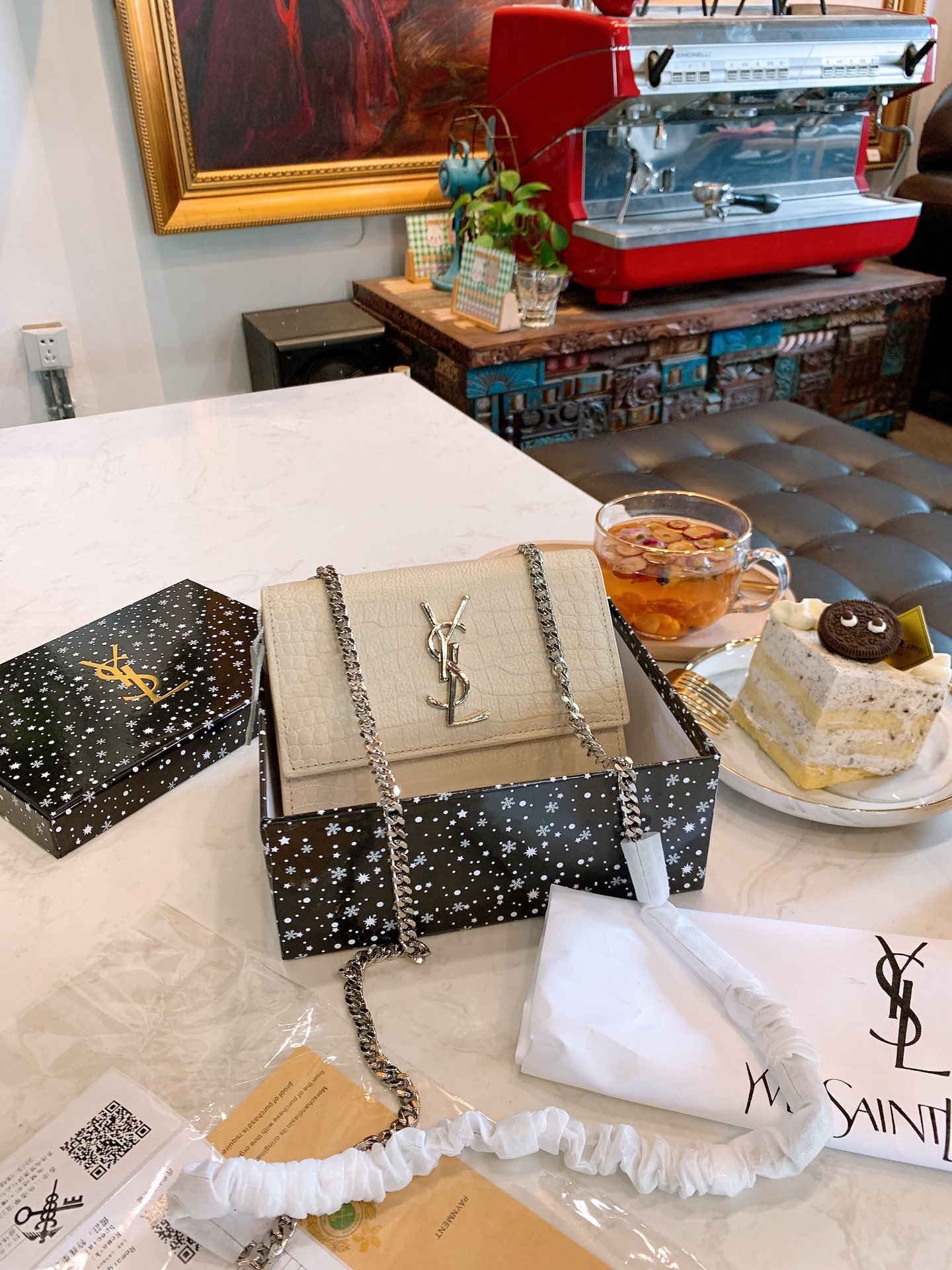 YSL LB0912005020105 size: 18x14cm