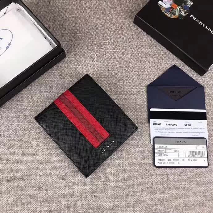 【原版皮】普拉达/Prada 短款钱夹，选用十字纹小牛皮镶嵌彩带皮革裁制而成，精湛走线均匀整齐，做工精湛，款号：2M0513
