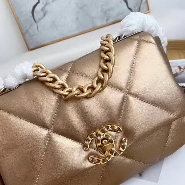 【原版皮】香奈儿/Chanel 19 Bag系列口盖包，采用轻盈绵柔质感山羊皮结合大菱格设计元素，链条拼接古金，古银，亮银，款号：AS1160