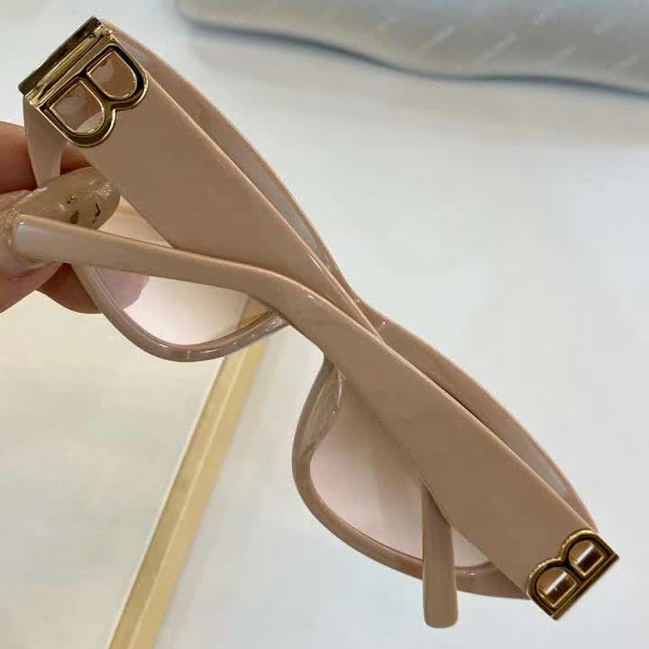 ☆「时尚达人首选」巴黎世家Balenciaga☆2020全网最新太阳眼镜流行趋势销量排行第一,让你做最耀眼最酷的时尚达人